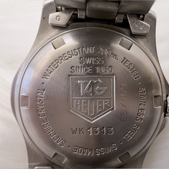 TAG HEUER Professional 2000 Quartz 29mm Blue Dial Ladies Watch - Picture 9 of 10